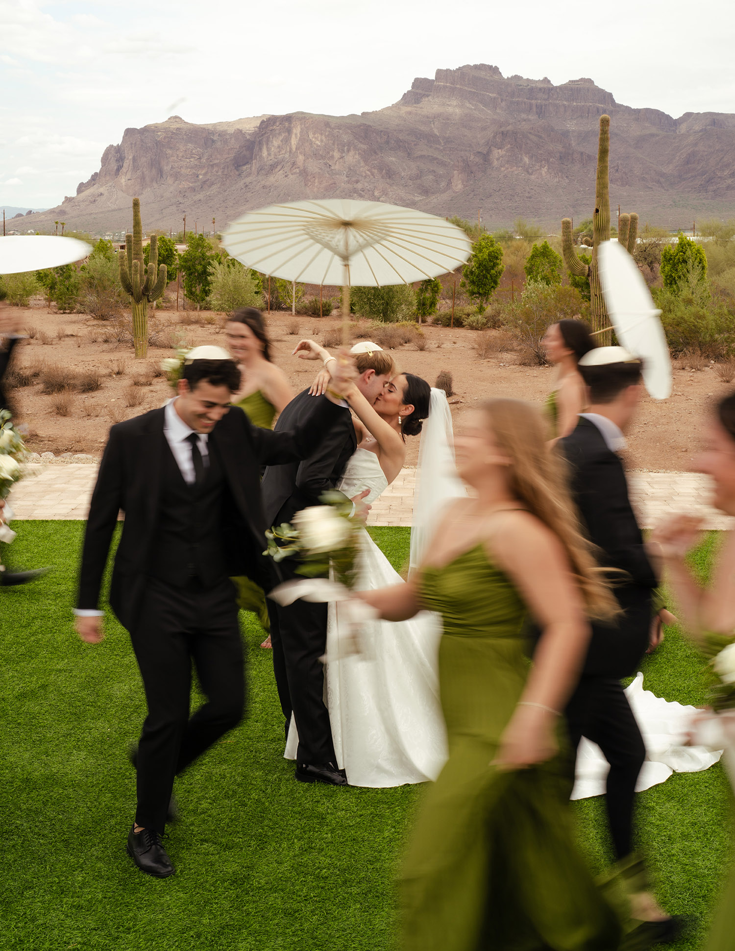 elegant timeless wedding photography phoenix arizona13 - Scottsdale SEO & Web Design | Bemo Design