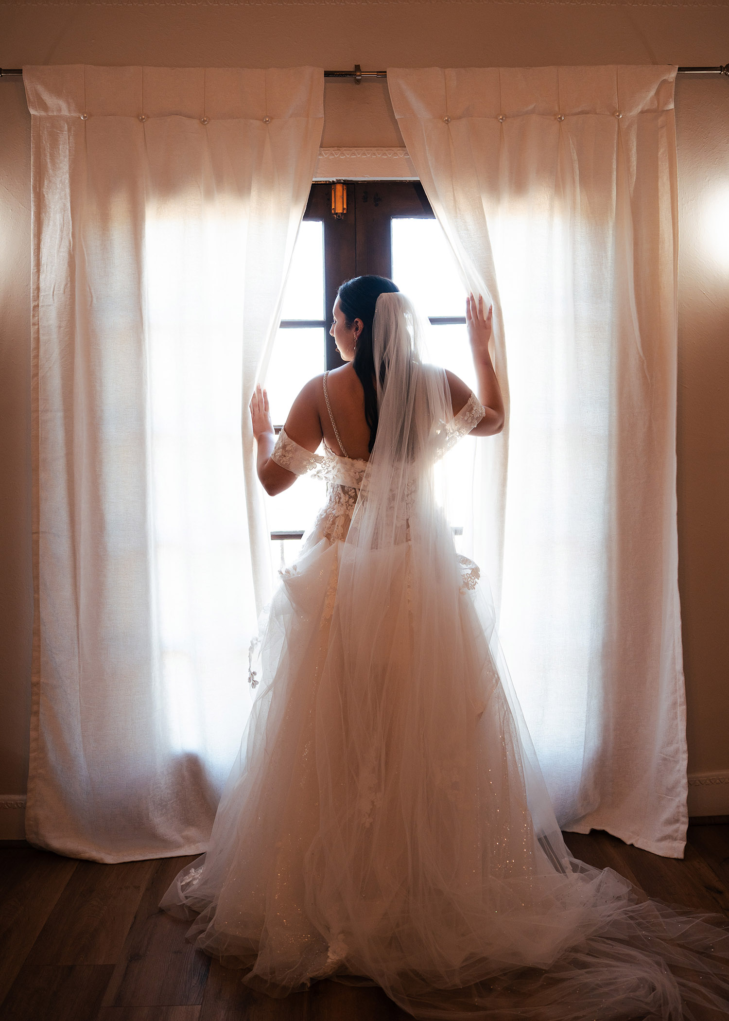 elegant timeless wedding photography phoenix arizona4 - Scottsdale SEO & Web Design | Bemo Design