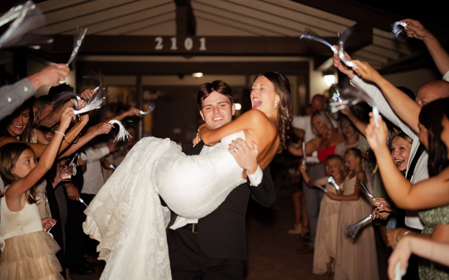 high energy wedding photography - Scottsdale SEO & Web Design | Bemo Design