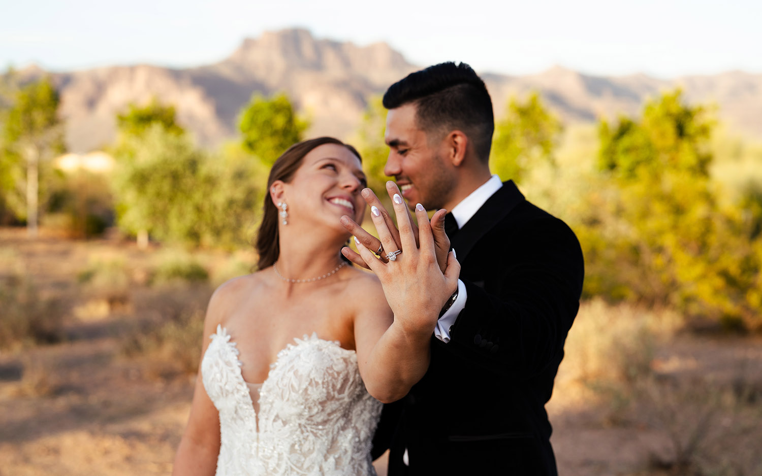 modern chic wedding photography colby falls wedgewood weddings arizona12 - Scottsdale SEO & Web Design | Bemo Design