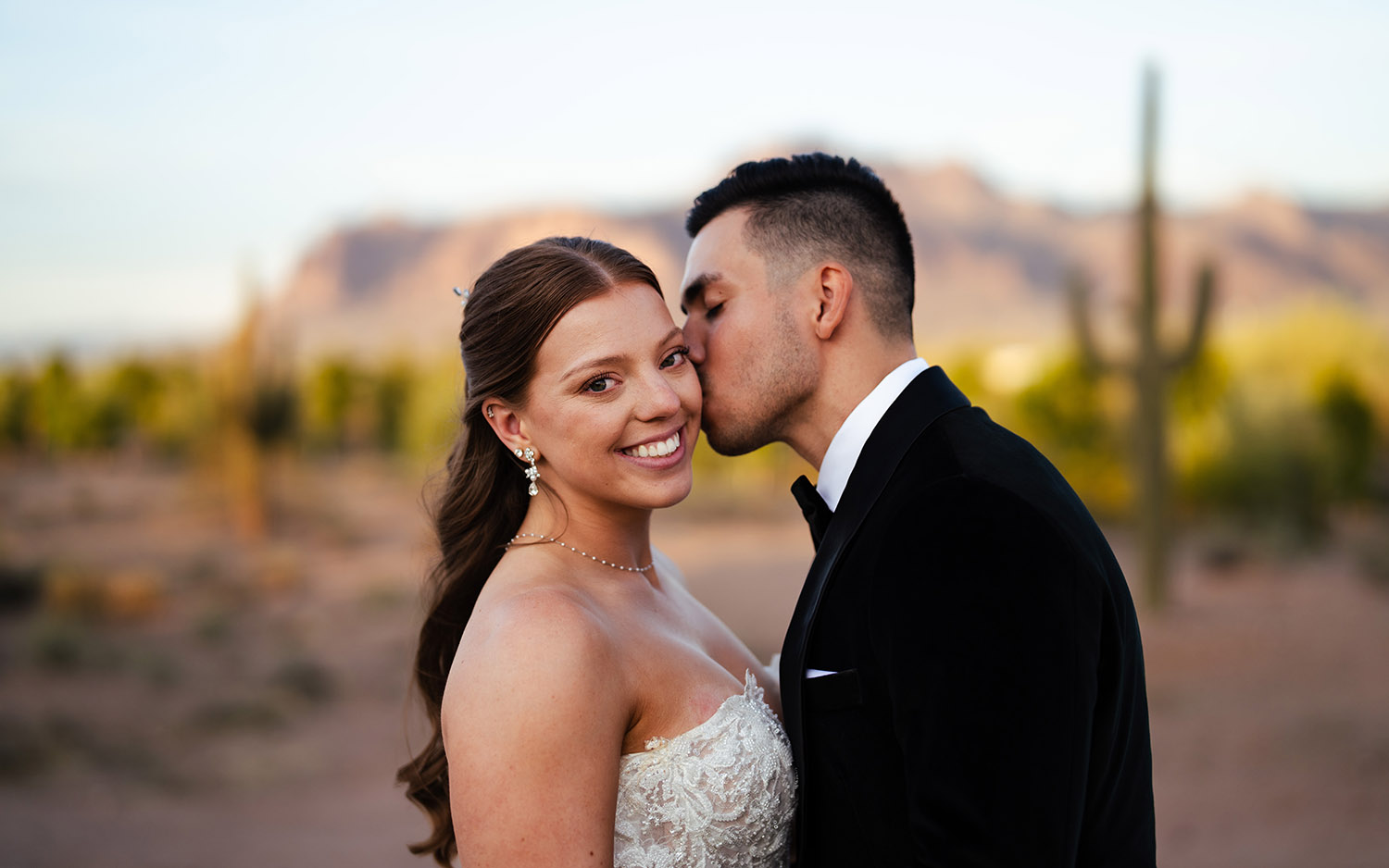 modern chic wedding photography colby falls wedgewood weddings arizona14 - Scottsdale SEO & Web Design | Bemo Design