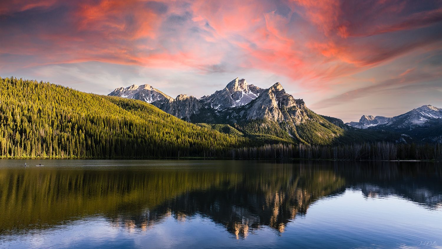 Stanley Lake at Dusk